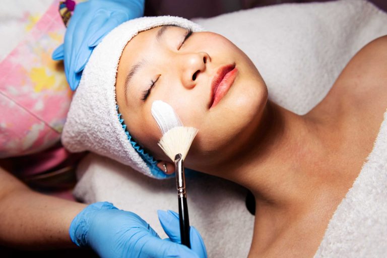 The Art of Facial Massage: Boost Your Skin’s Natural Glow